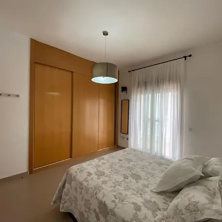 En Complejo Residencial Con Piscina Conil De La Frontera