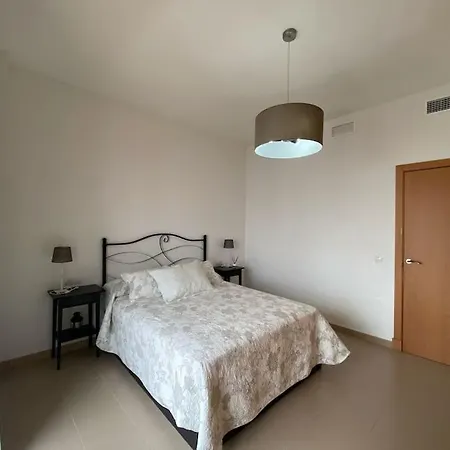 En Complejo Residencial Con Piscina Apartment